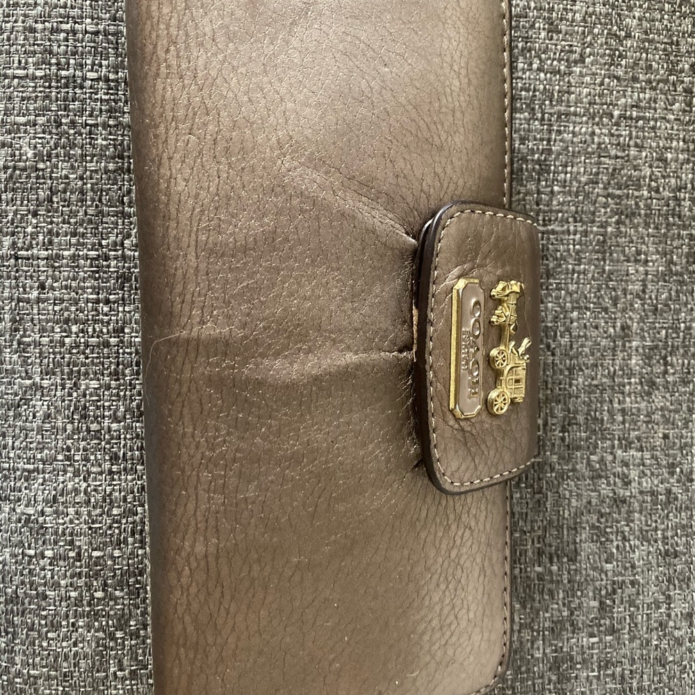 Coach wallet